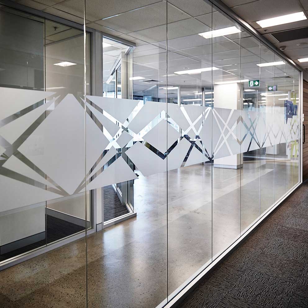 https://kingsoffrosting.com.au/wp-content/uploads/2023/05/Office-Window-Frosting-01.jpg